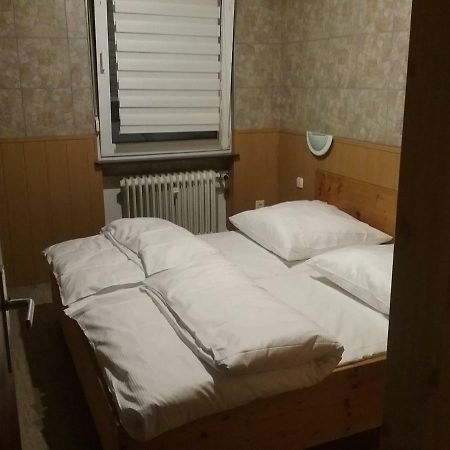 See Lord Hotel Кайзерслаутерн Экстерьер фото