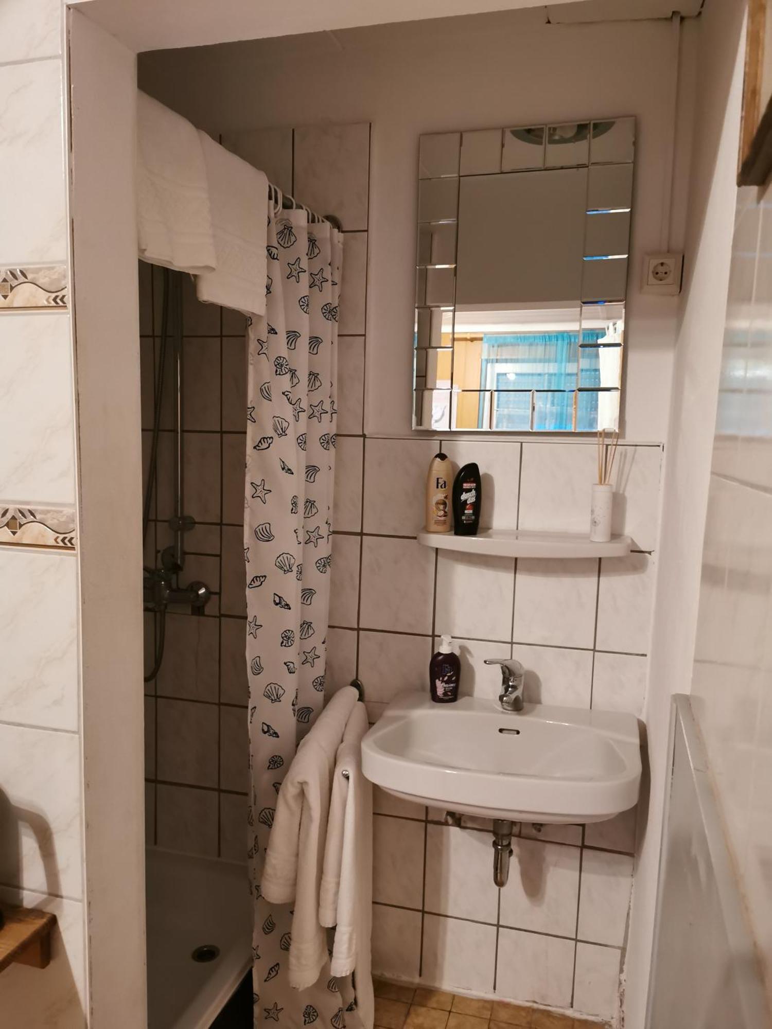 See Lord Hotel Кайзерслаутерн Номер фото