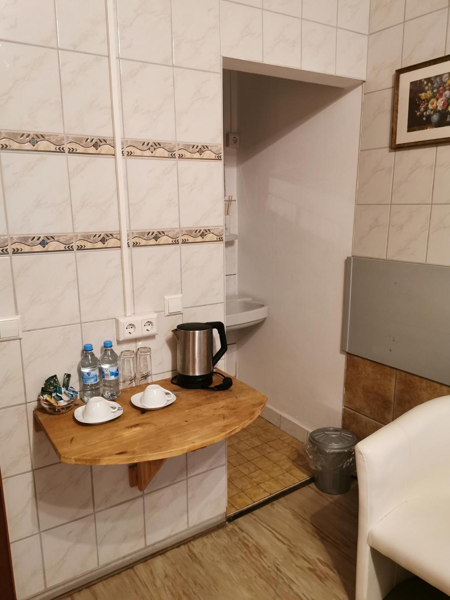See Lord Hotel Кайзерслаутерн Номер фото