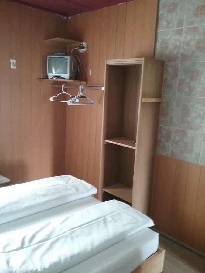See Lord Hotel Кайзерслаутерн Экстерьер фото